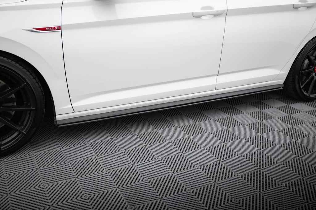 Difusores de taloneras Street Pro para Volkswagen Jetta GLI Mk7