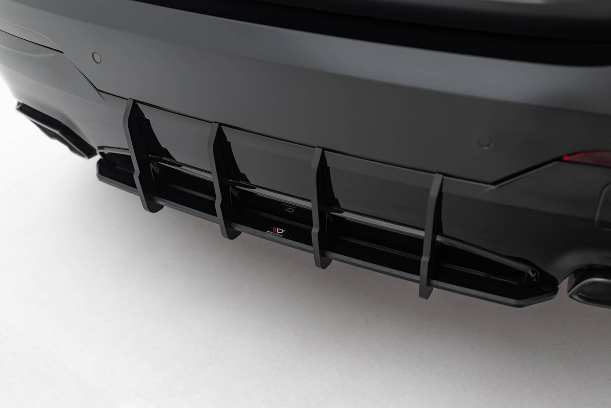 Difusor trasero Street Pro para BMW M440i G22 / G23 / G22 Facelift / G23 Facelift