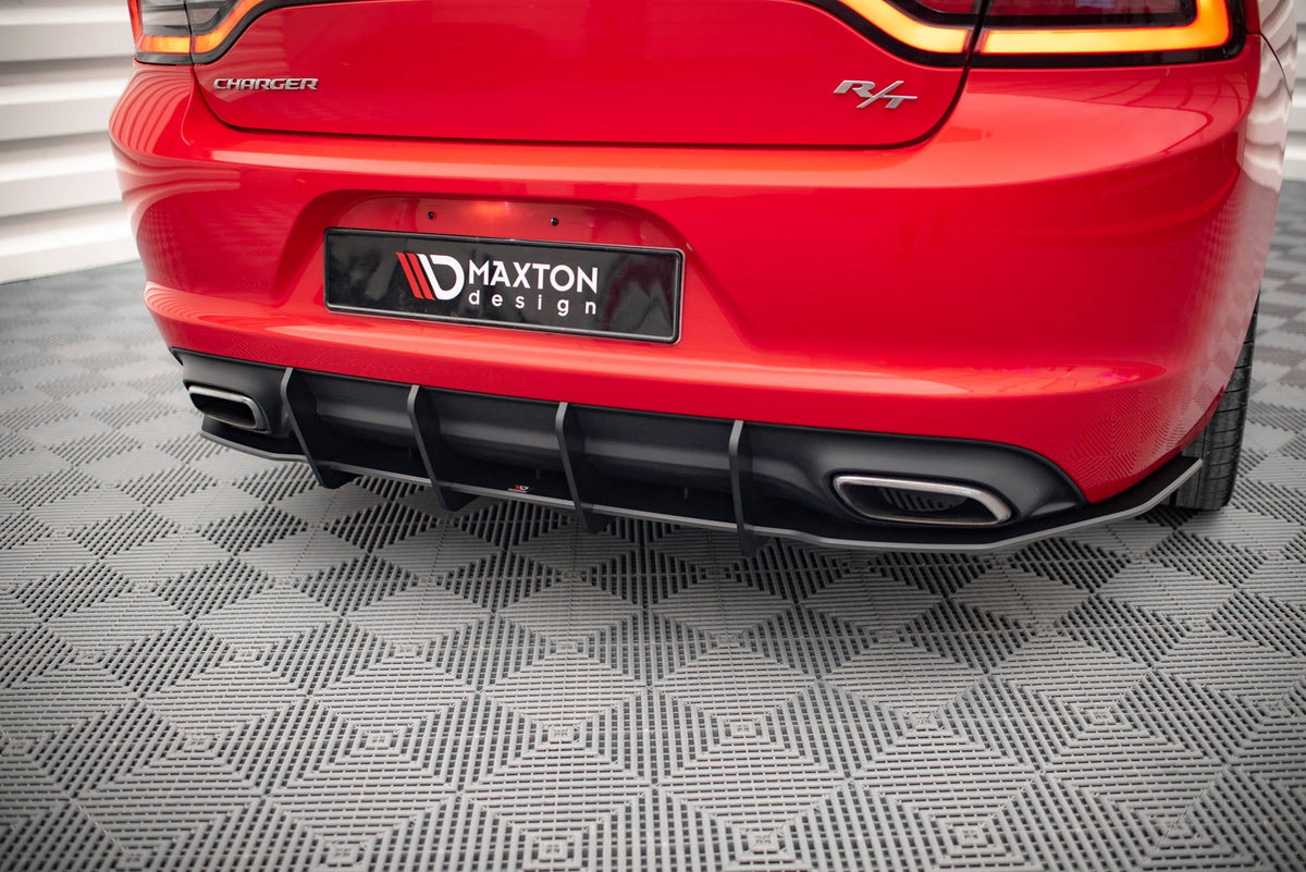 Difusor trasero Street Pro para Dodge Charger RT Mk7 Facelift