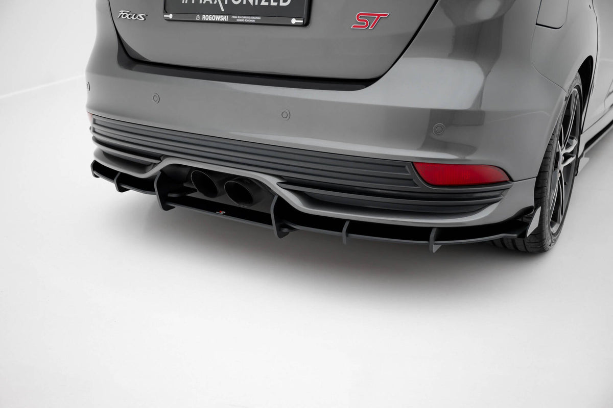 Difusor trasero Street Pro + flaps para Ford Focus ST Mk3 Facelift