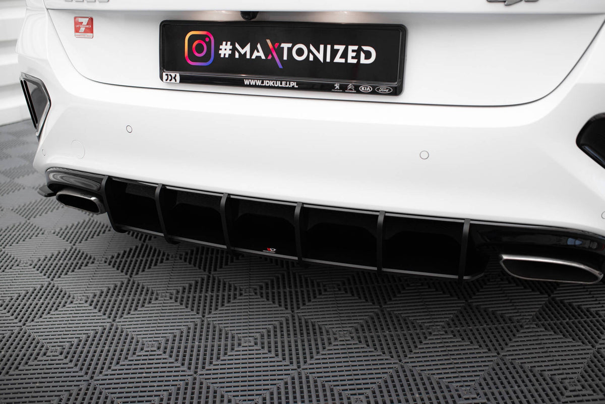 Difusor trasero Street Pro para Kia Ceed GT Mk3