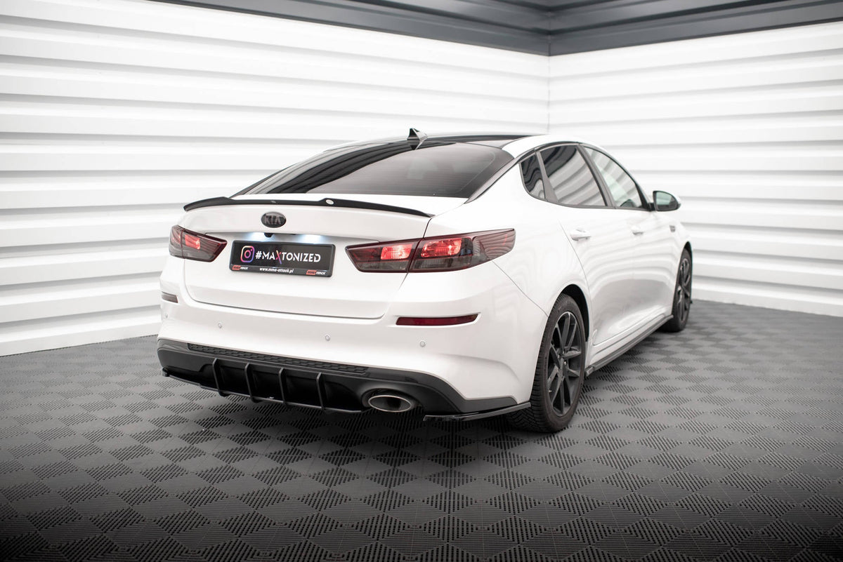 Difusor trasero Street Pro para Kia Optima Mk4 Facelift