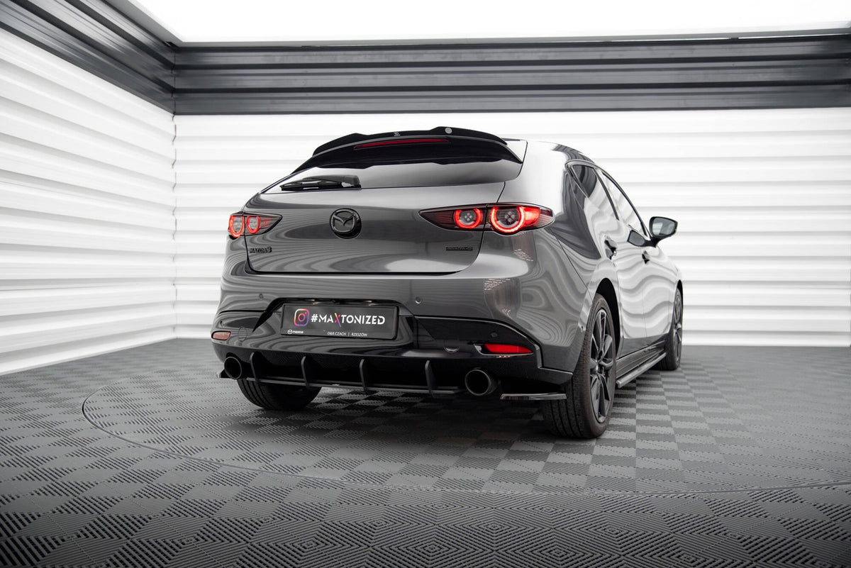 Difusor trasero Street Pro para Mazda 3 Mk4