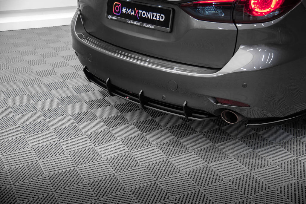 Difusor trasero Street Pro para Mazda 6 Mk3 Facelift