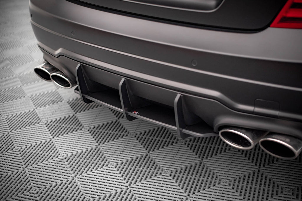 Difusor trasero Street Pro para Mercedes-Benz C Coupe AMG-Line C204