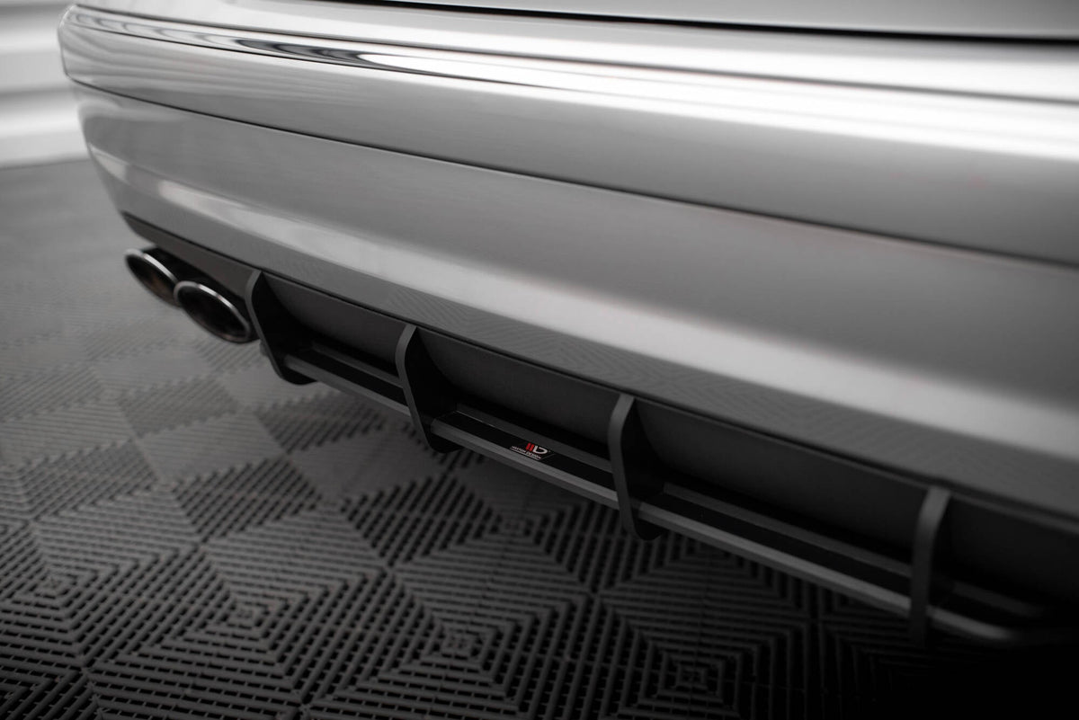 Difusor trasero Street Pro para Mercedes-Benz E 55 AMG W211