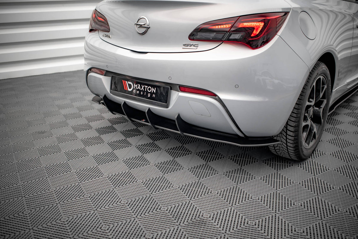 Difusor trasero Street Pro para Opel Astra GTC OPC-Line J