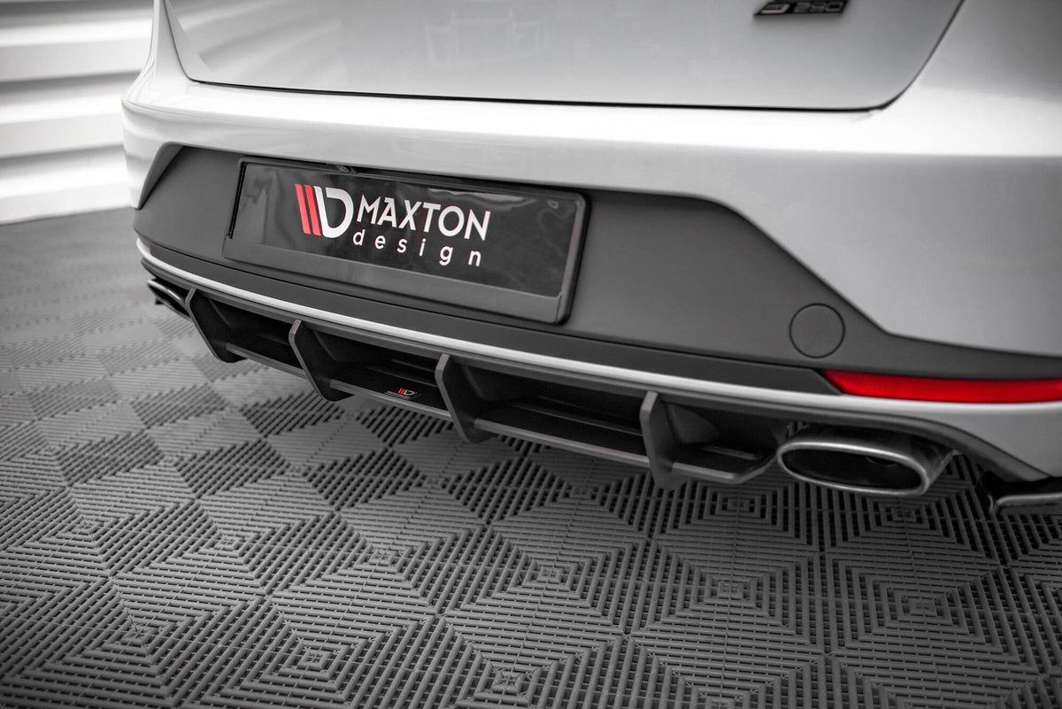 Difusor trasero Street Pro para Seat Leon Cupra Sportstourer Mk3