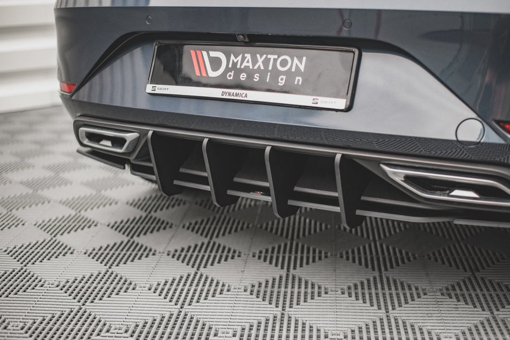 Difusor trasero Street Pro para Seat Leon FR Hatchback Mk4