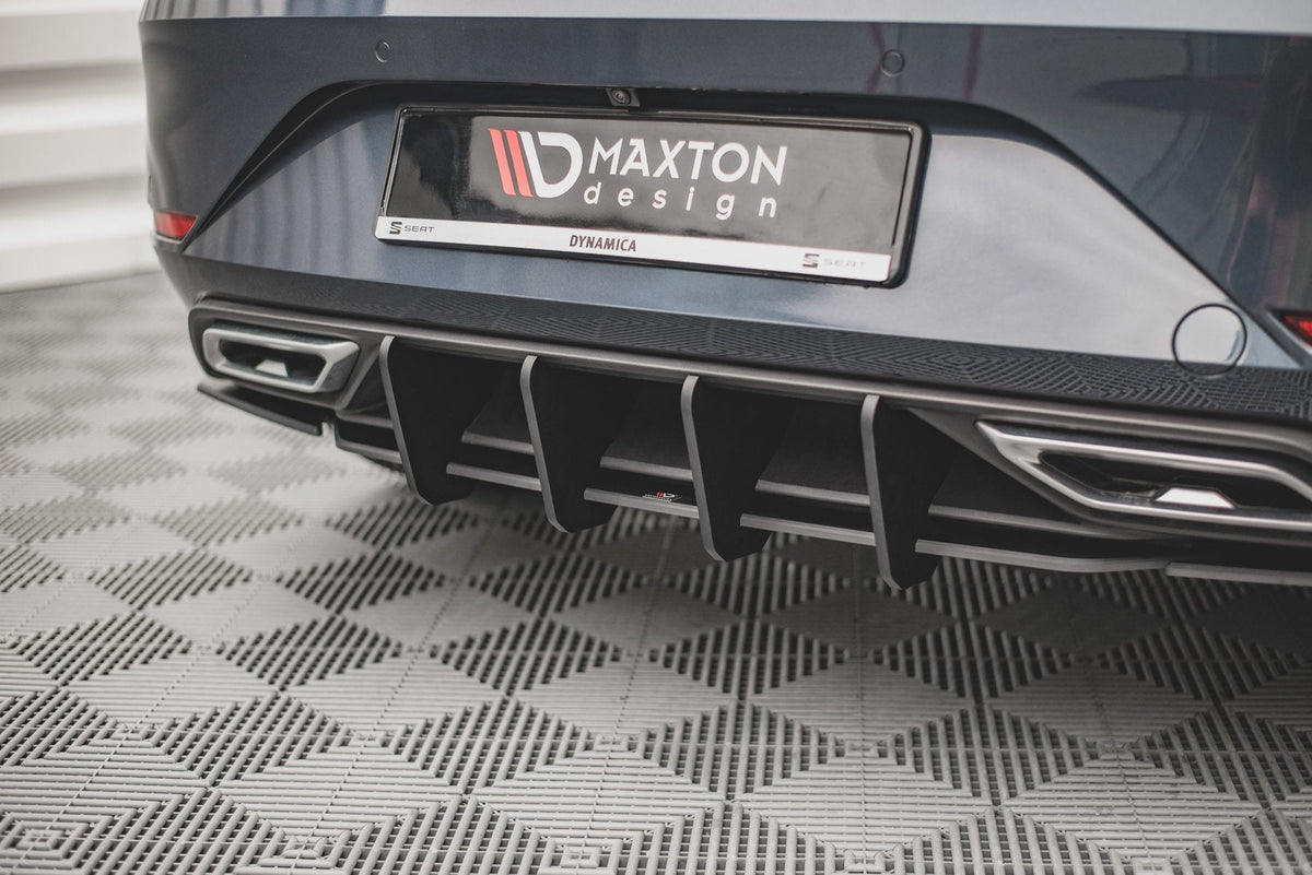 Difusor trasero Street Pro para Seat Leon FR Hatchback Mk4