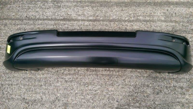 Difusor trasero para Volkswagen Golf Mk5 R32 (without Exhaust hole, for standard exhaust)