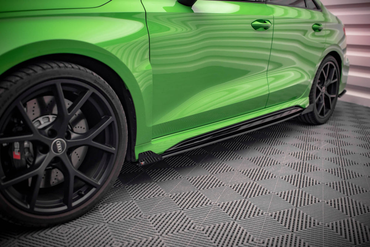 Flaps laterales para Audi RS3 Sedan 8Y
