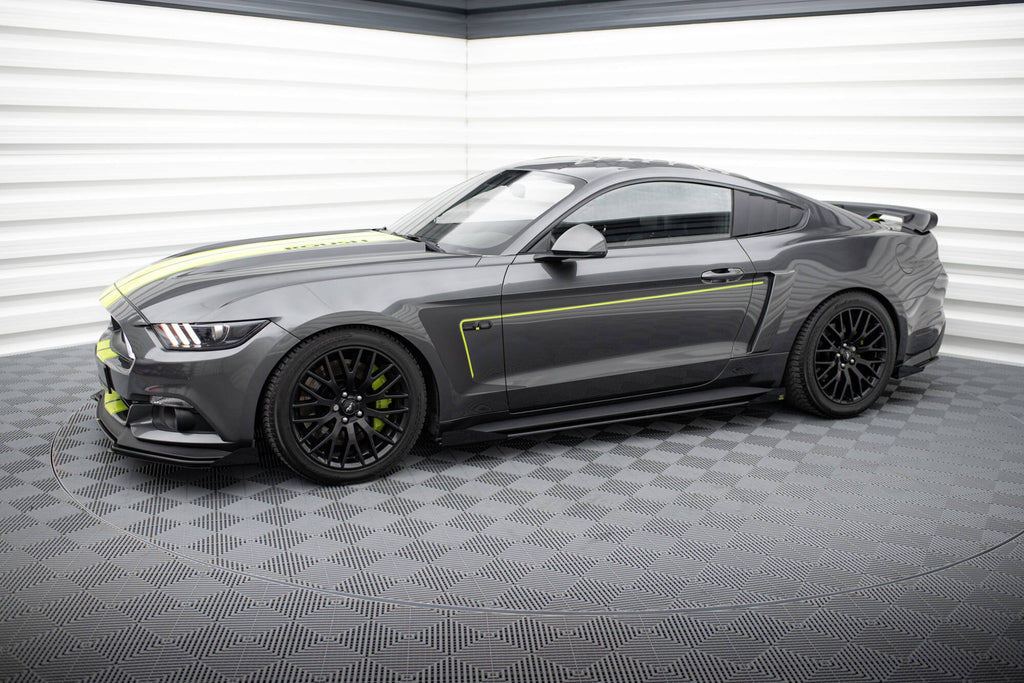 Flaps laterales para Ford Mustang GT Mk6