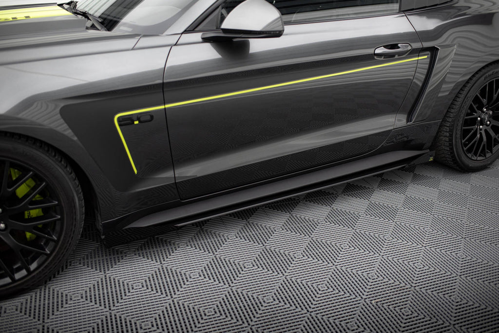 Flaps laterales para Ford Mustang GT Mk6