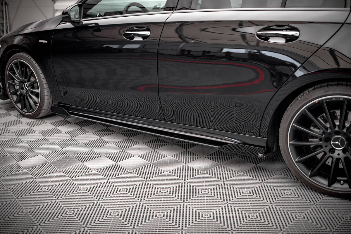 Flaps laterales para Mercedes A35 AMG / AMG-Line Aero Pack W177