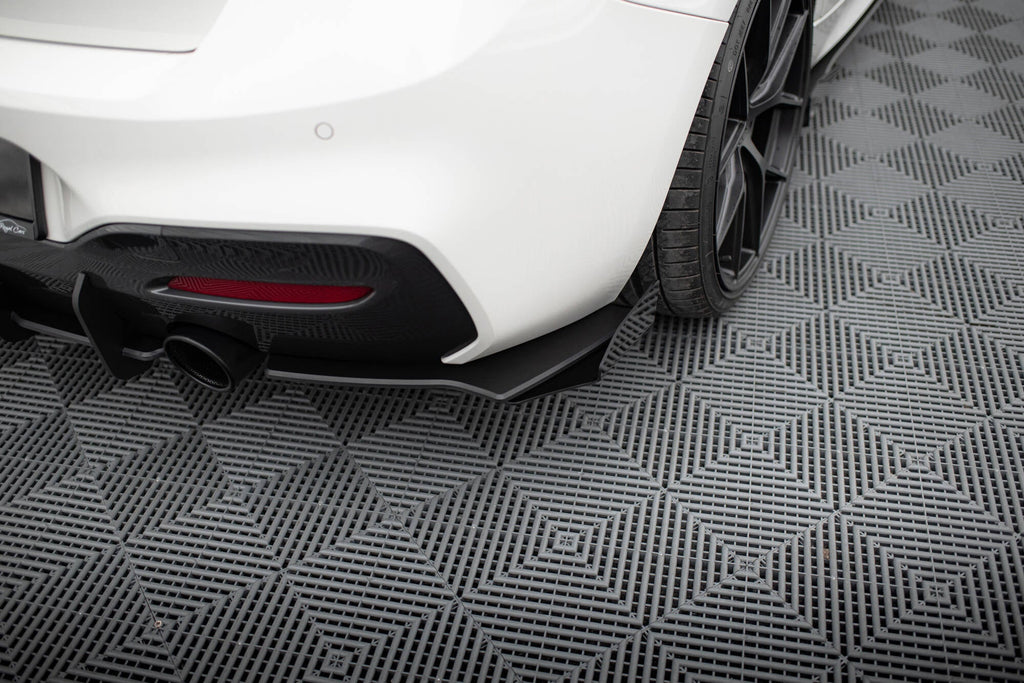 Flaps laterales traseros para BMW 1 F20 M-Pack Facelift / M140i