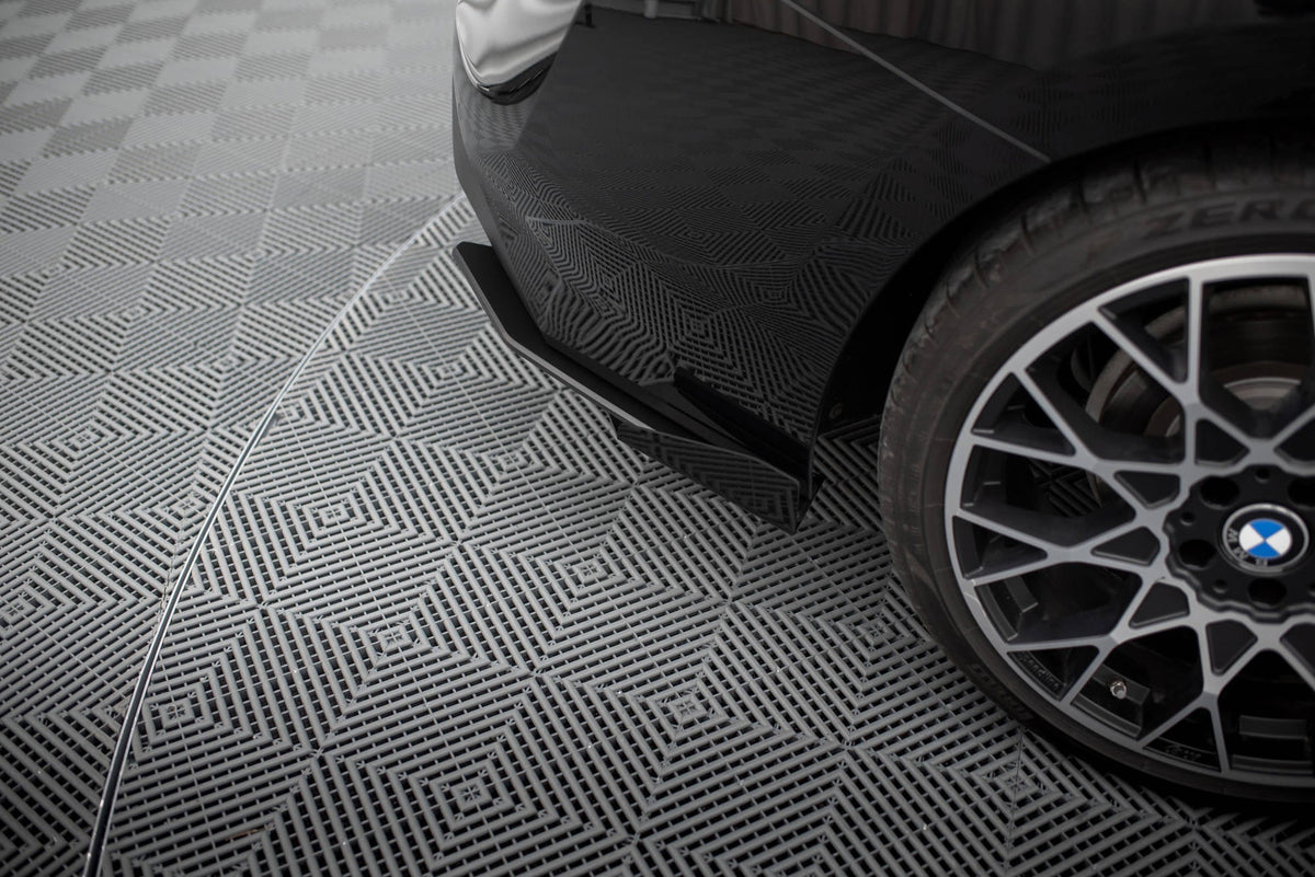 Flaps laterales traseros para BMW 2 Coupe G42