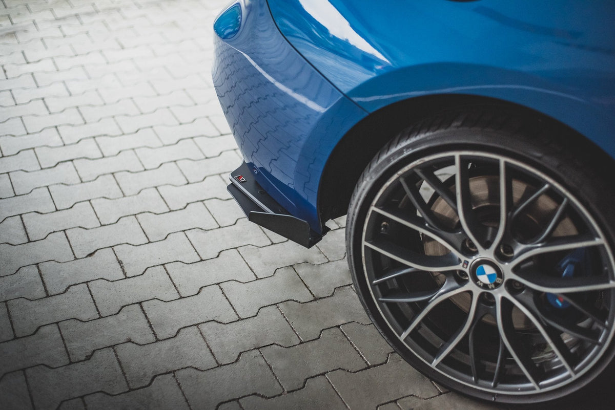 Flaps laterales traseros para BMW M135i F20