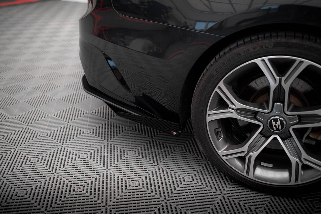 Flaps laterales traseros para Kia Stinger GT-Line Mk1
