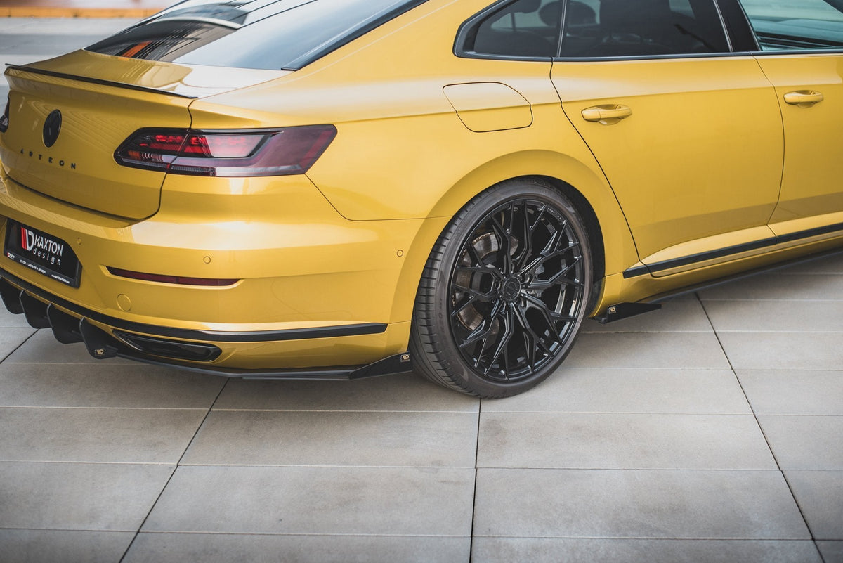 Flaps laterales traseros para Volkswagen Arteon R-Line Sedan / Shooting Brake Mk1