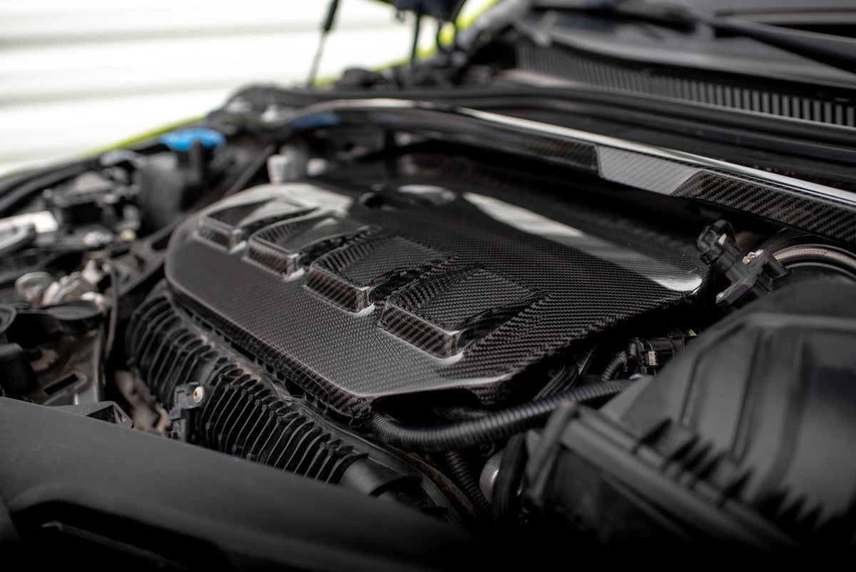 De fibra de carbono Tapa de motor para BMW M135i F40 / F70