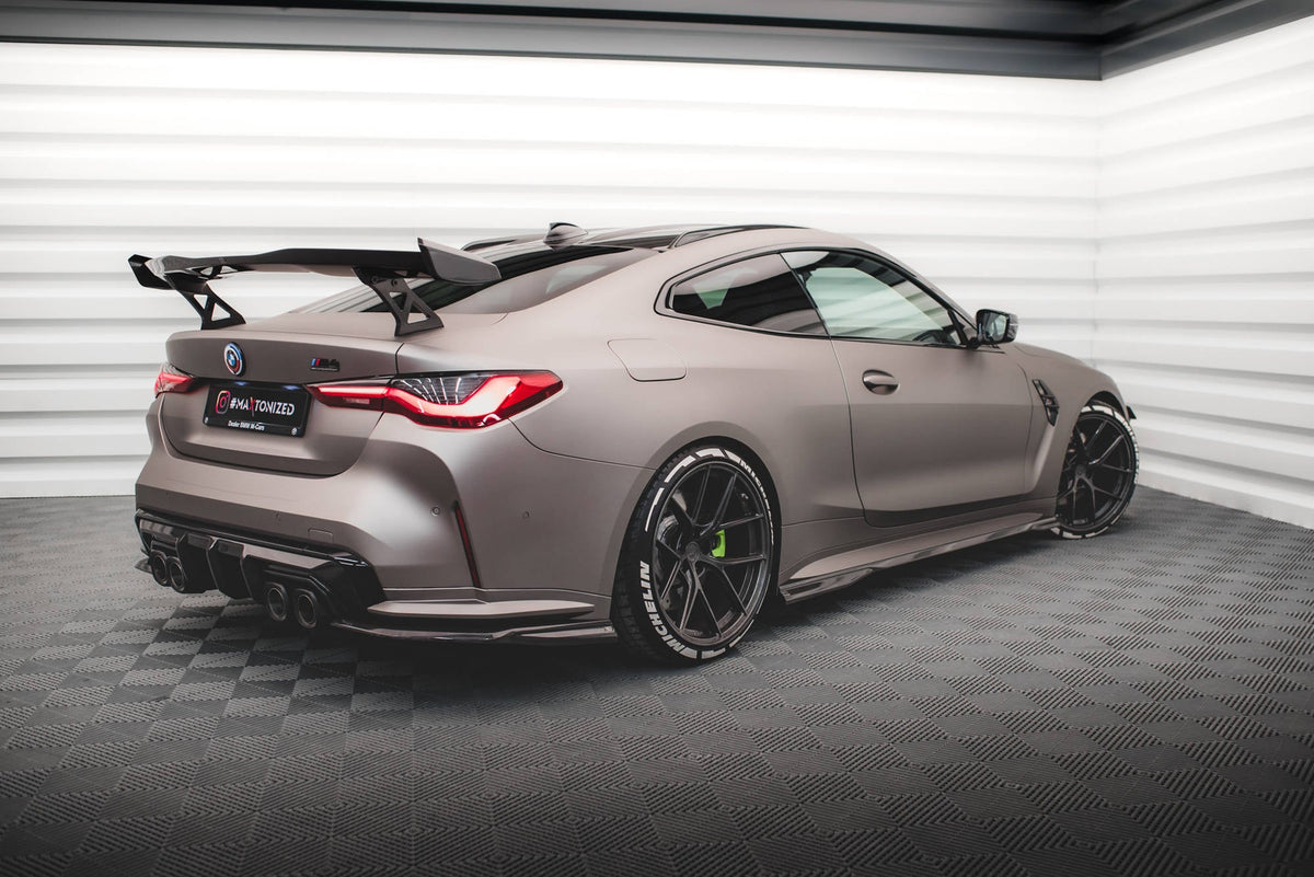 Taloneras de fibra de carbono prepreg para BMW M4 G82 / G82 Facelift