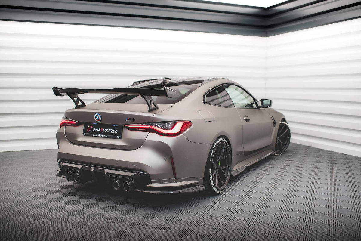 Splitters laterales traseros de fibra de carbono prepreg para BMW M4 G82 / G82 Facelift