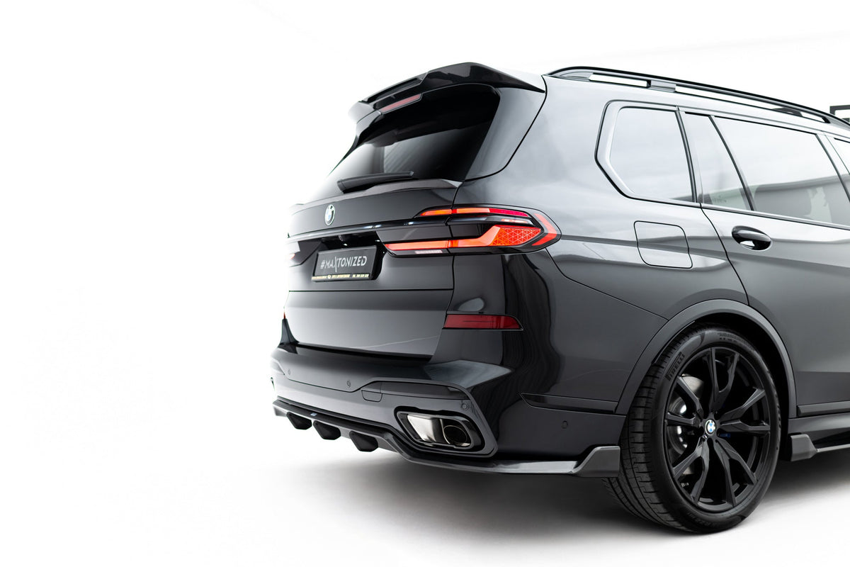 Kit de splitters de fibra de carbono prepreg V.2 para BMW X7 M-Pack G07 Facelift