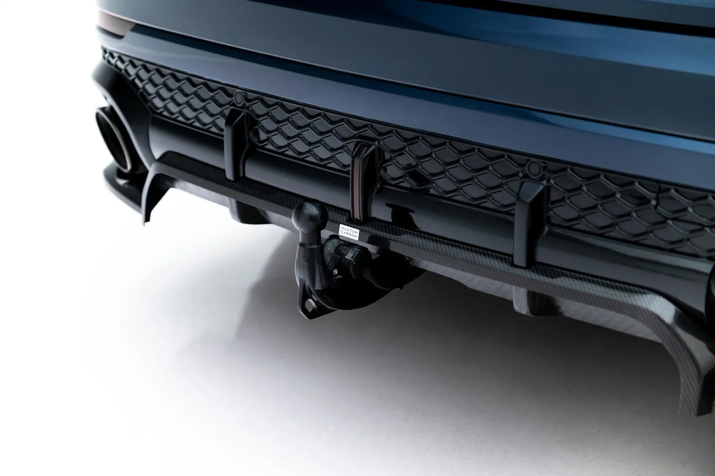 Splitter trasero de fibra de carbono prepreg (con barras verticales) para Audi RSQ8 Mk1 Facelift