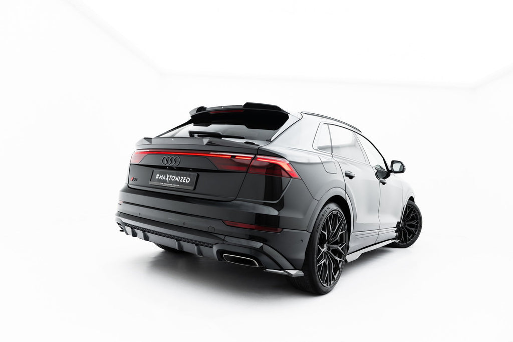 Alerón de portón de fibra de carbono prepreg (inferior) para Audi RSQ8 Mk1 Facelift