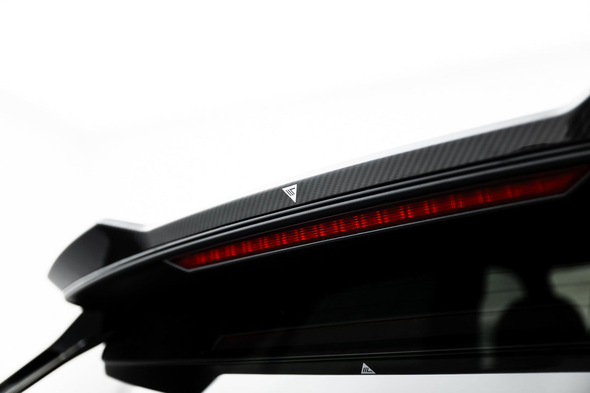 Alerón de portón de fibra de carbono prepreg (superior) para Audi SQ8 / Q8 S-Line Mk1 Facelift
