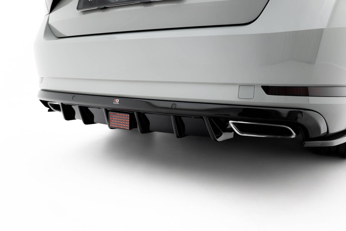 Luz de freno LED para Skoda Superb Liftback / Combi Mk3
