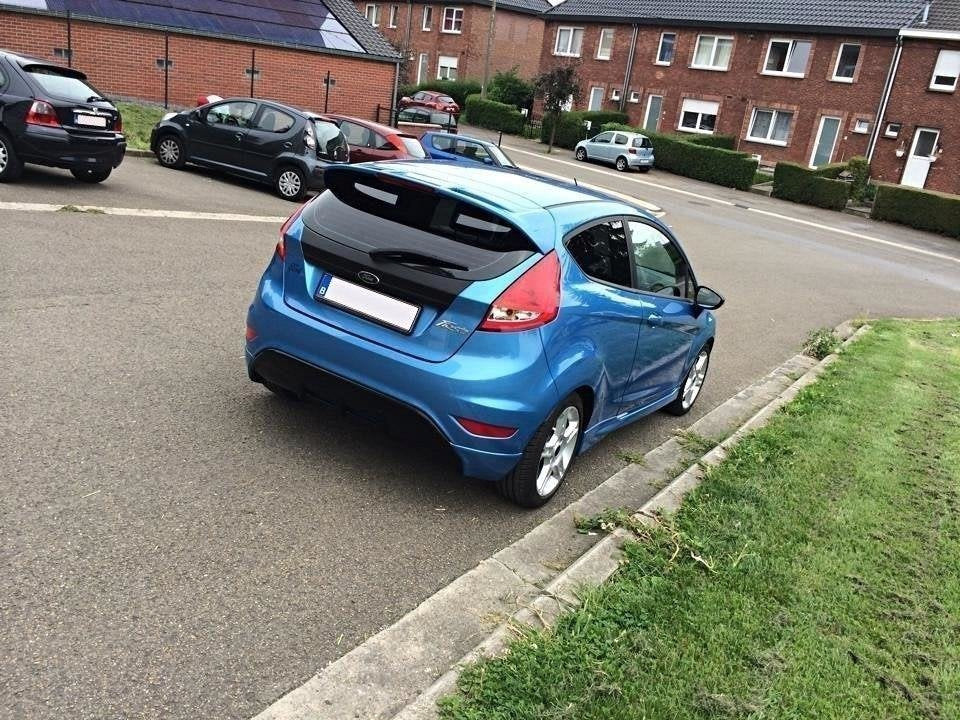 Extensión de parachoques trasero para Ford Fiesta Mk7