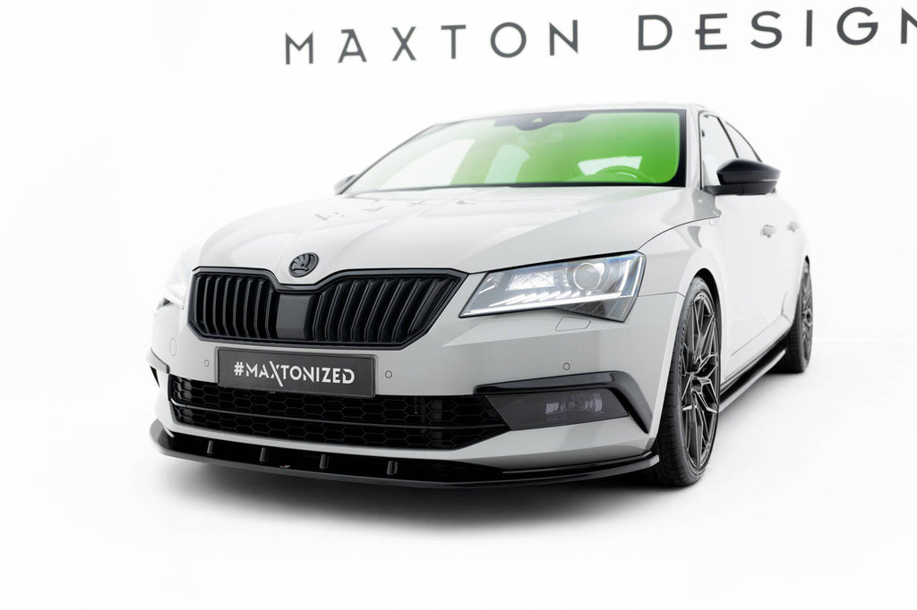 Marcos de faros para Skoda Superb Liftback / Combi Mk3