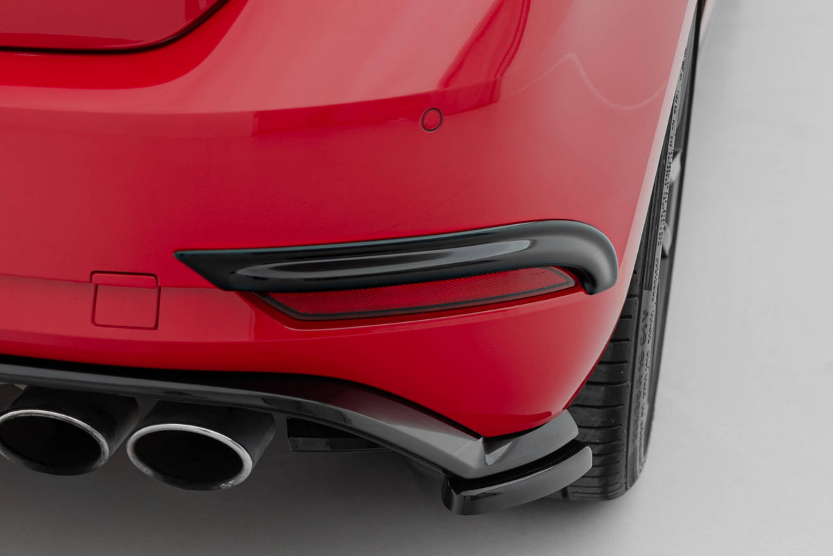 Marcos de pilotos traseros para Volkswagen Golf R / R-Line Mk7 Facelift