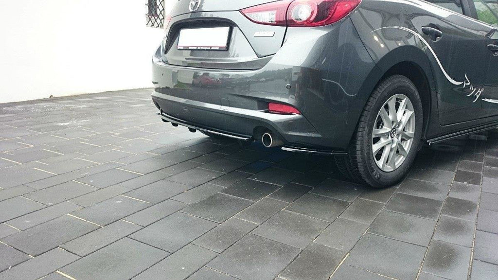 Splitters laterales traseros para Mazda 3 BN (Mk3) Facelift