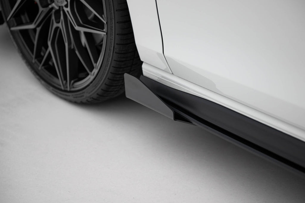 Flaps laterales para Volkswagen Golf GTI / GTE / GTI Clubsport / R-Line Mk8