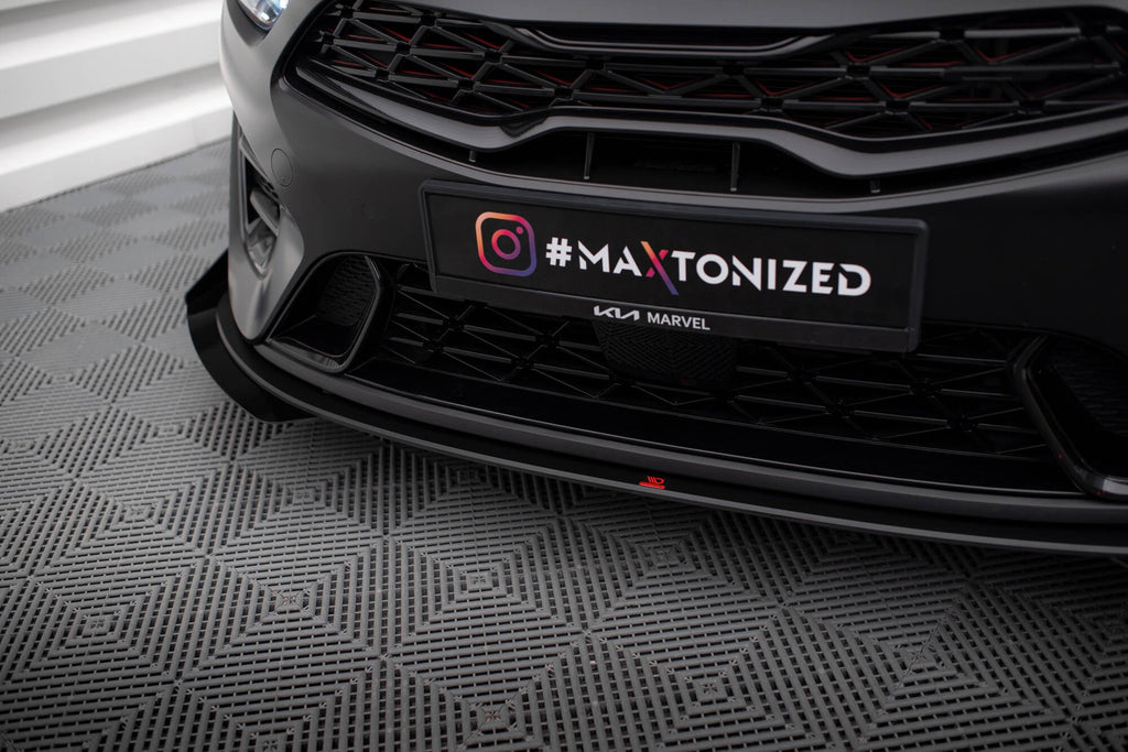 Splitter delantero Street Pro + flaps para Kia Proceed GT Mk3 Facelift / Ceed GT / GT - Line Mk1 Facelift