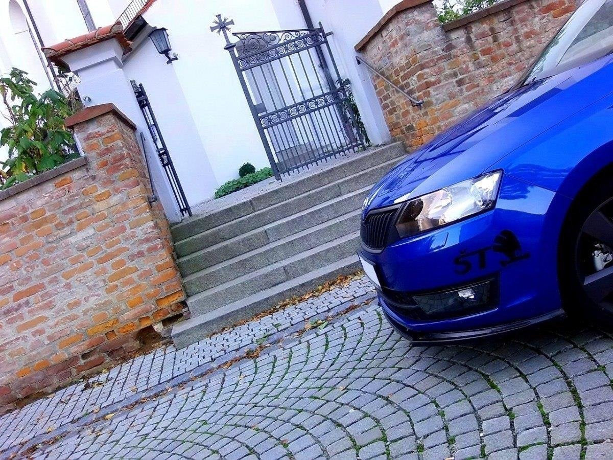 Splitter delantero V.1 para Skoda Rapid