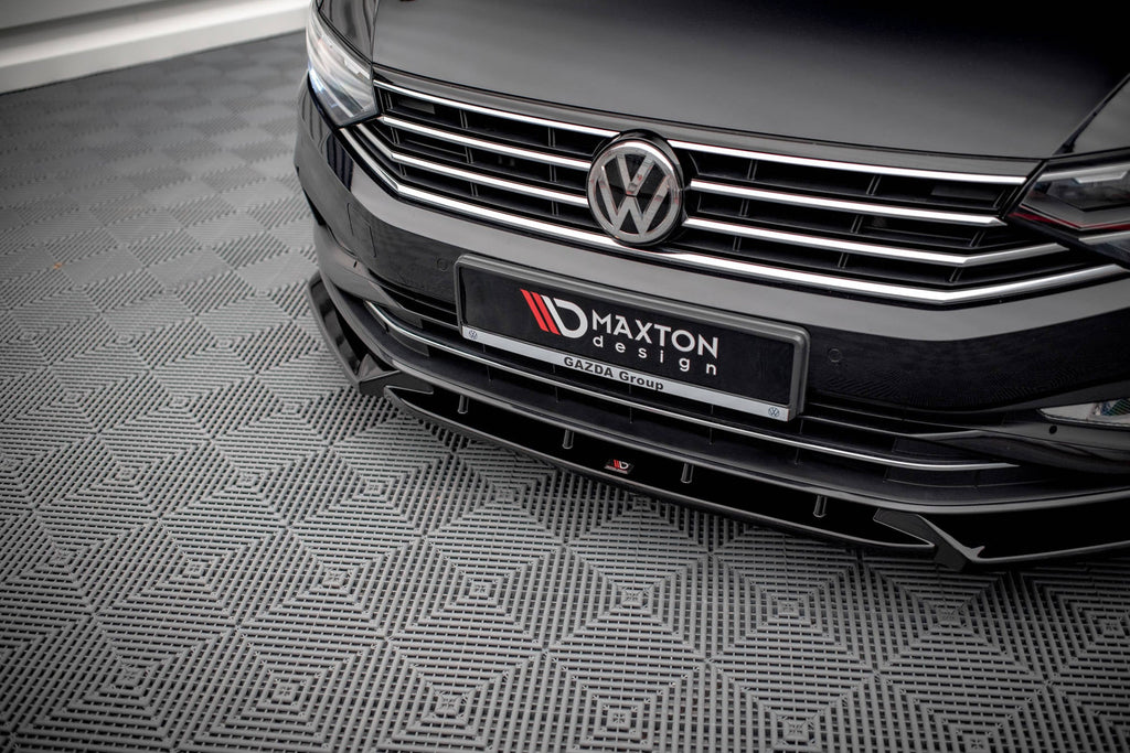 Splitter delantero V.2 para Volkswagen Passat B8 Facelift