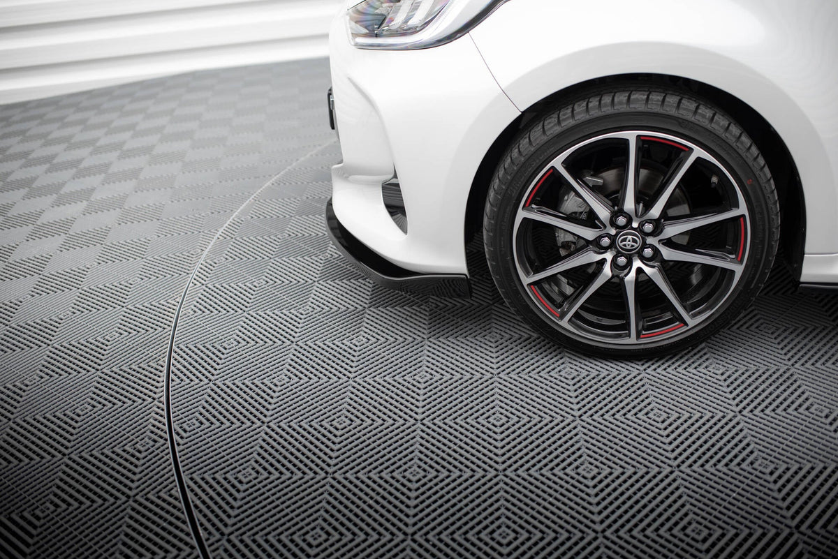 Splitter delantero V.3 para Toyota Yaris Mk4