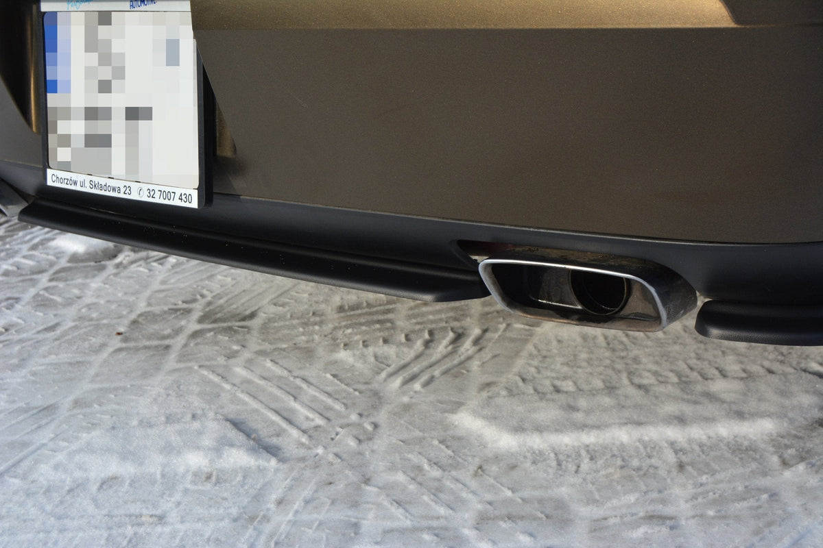 Splitter trasero para Dodge Challenger Mk3. PHASE-I SRT8 Coupe (without vertical bars)
