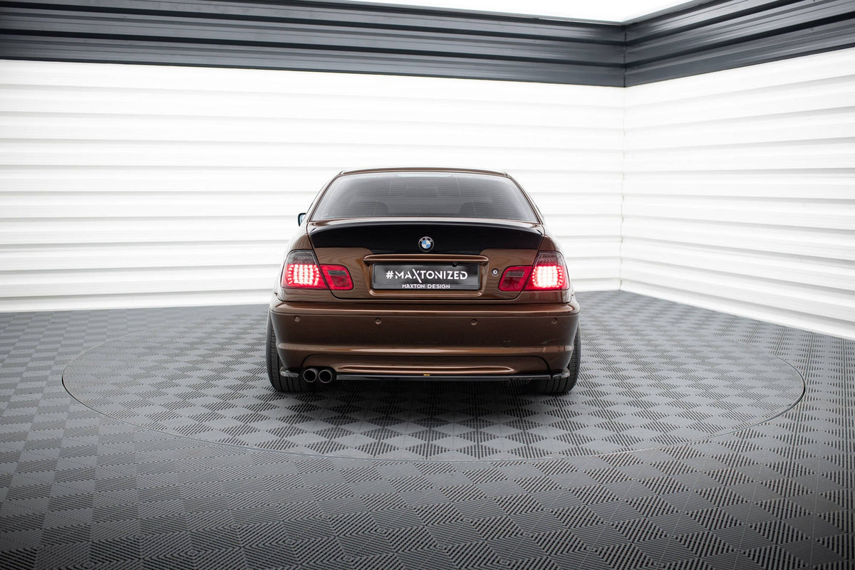 Splitter trasero para BMW 3 E46 MPACK Coupe (with vertical bars)