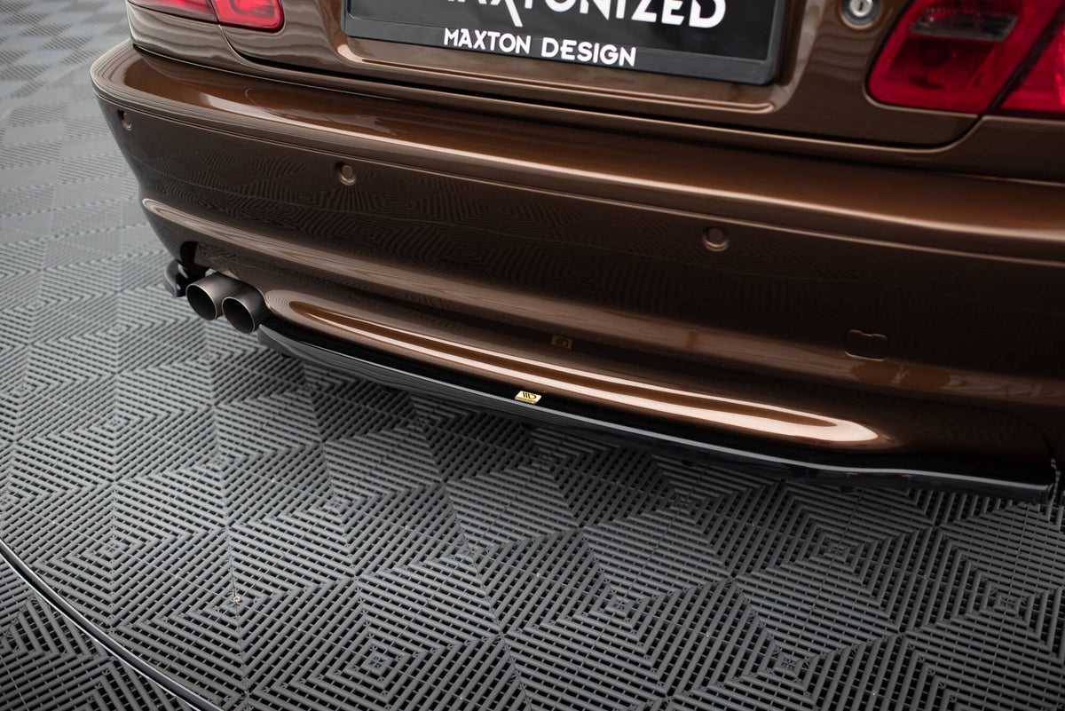 Splitter trasero para BMW 3 E46 MPACK Coupe (with vertical bars)