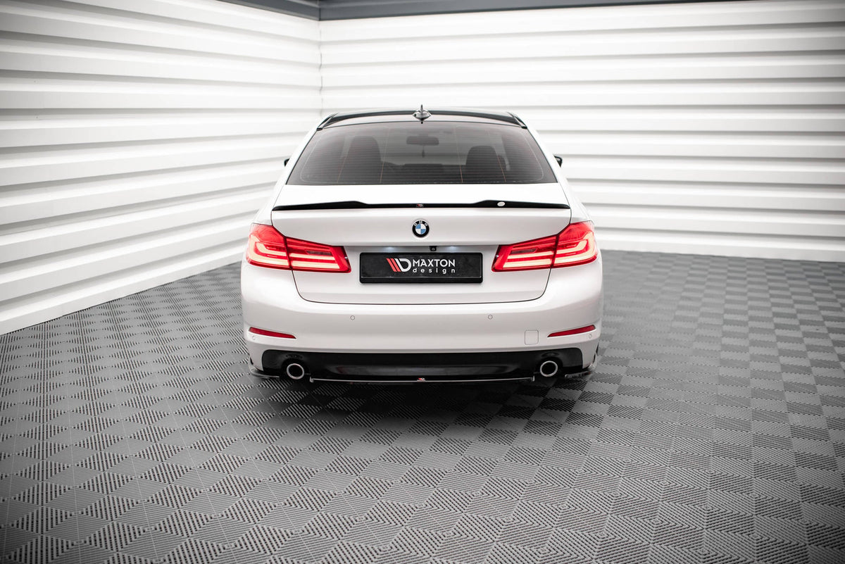 Splitter trasero para BMW 5 Sedan G30