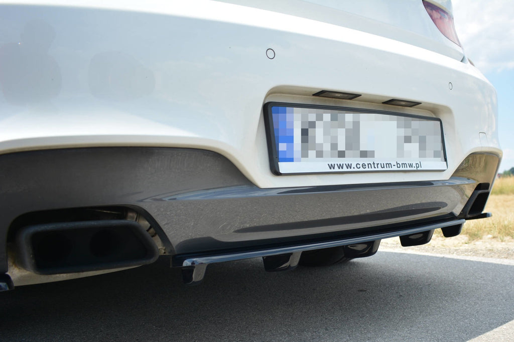 Splitter trasero para BMW 6 Gran Coupé MPACK (with a vertical bar)