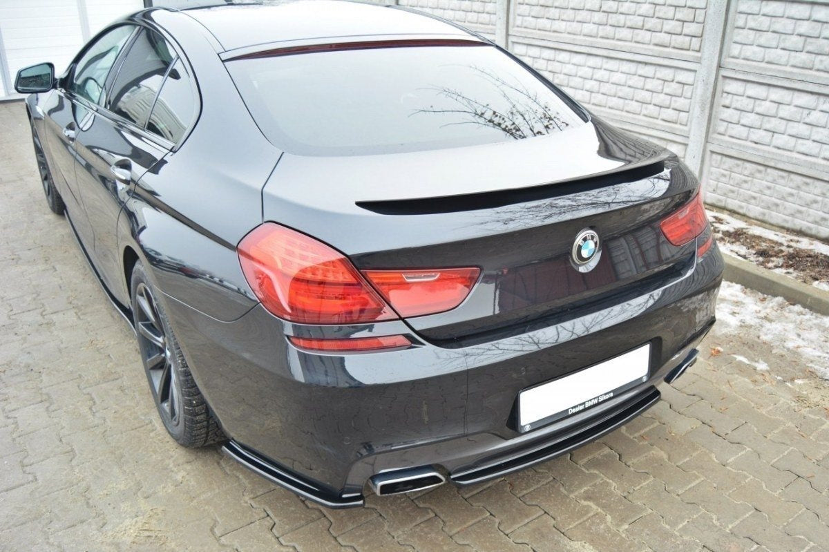 Splitter trasero para BMW 6 Gran Coupé MPACK (with a vertical bar)