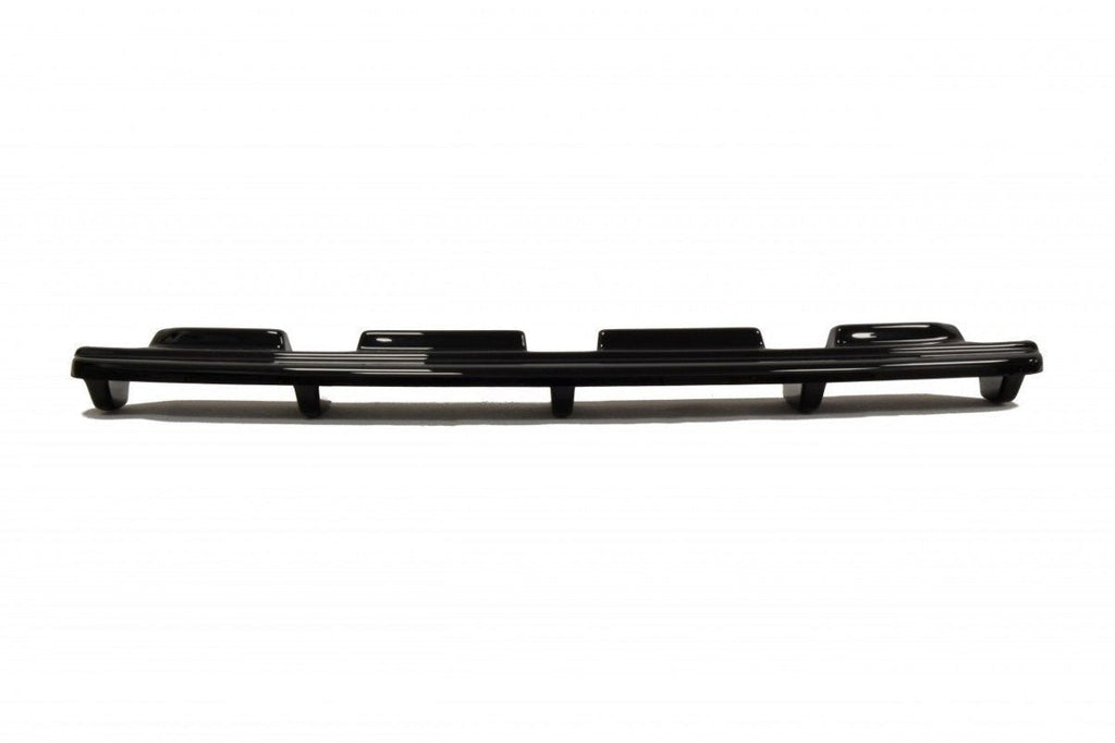 Splitter trasero para BMW 6 Gran Coupé MPACK (with a vertical bar)