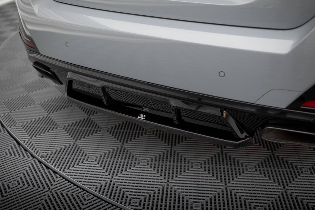 Splitter trasero para BMW M440i Gran Coupe G26