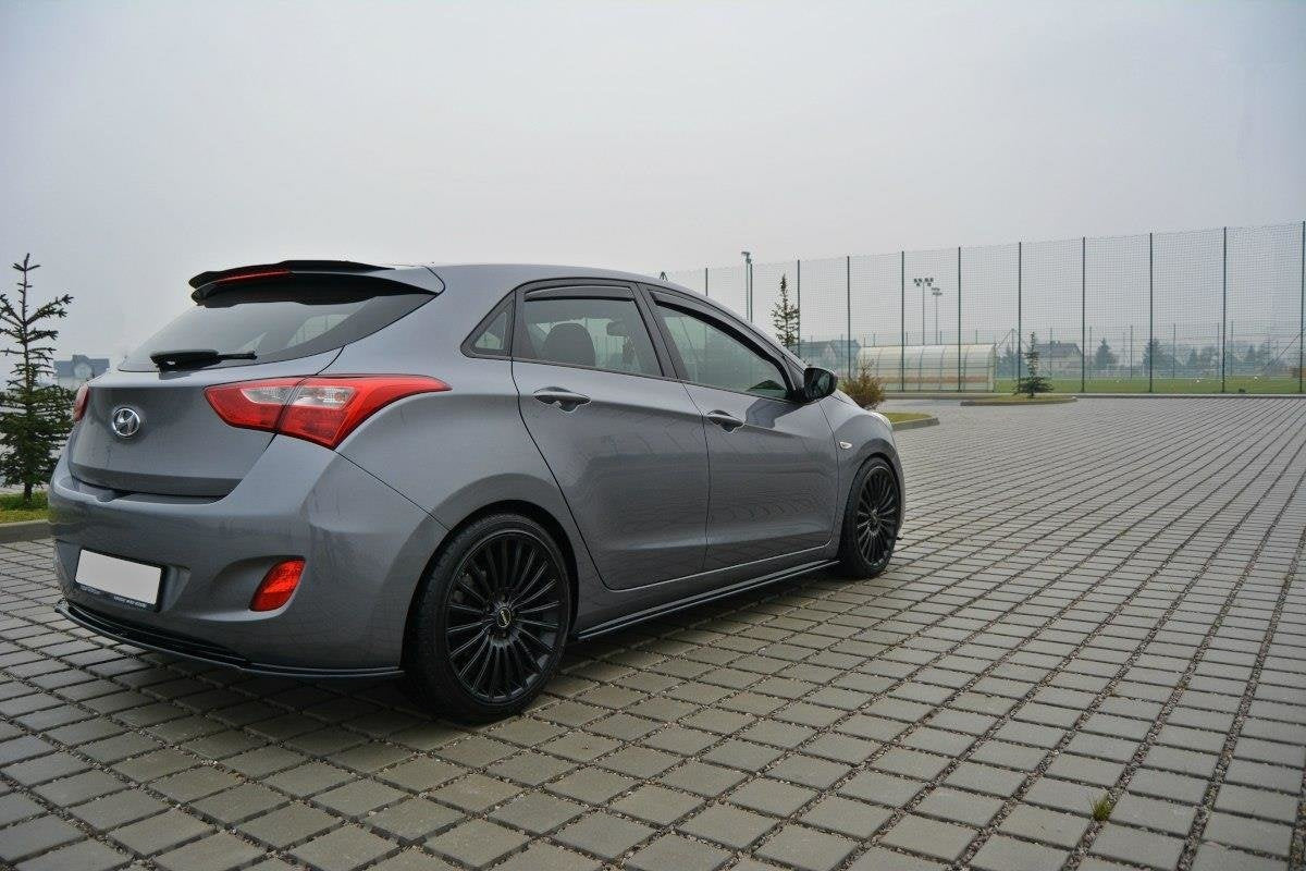 Splitter trasero para Hyundai i30 Mk2